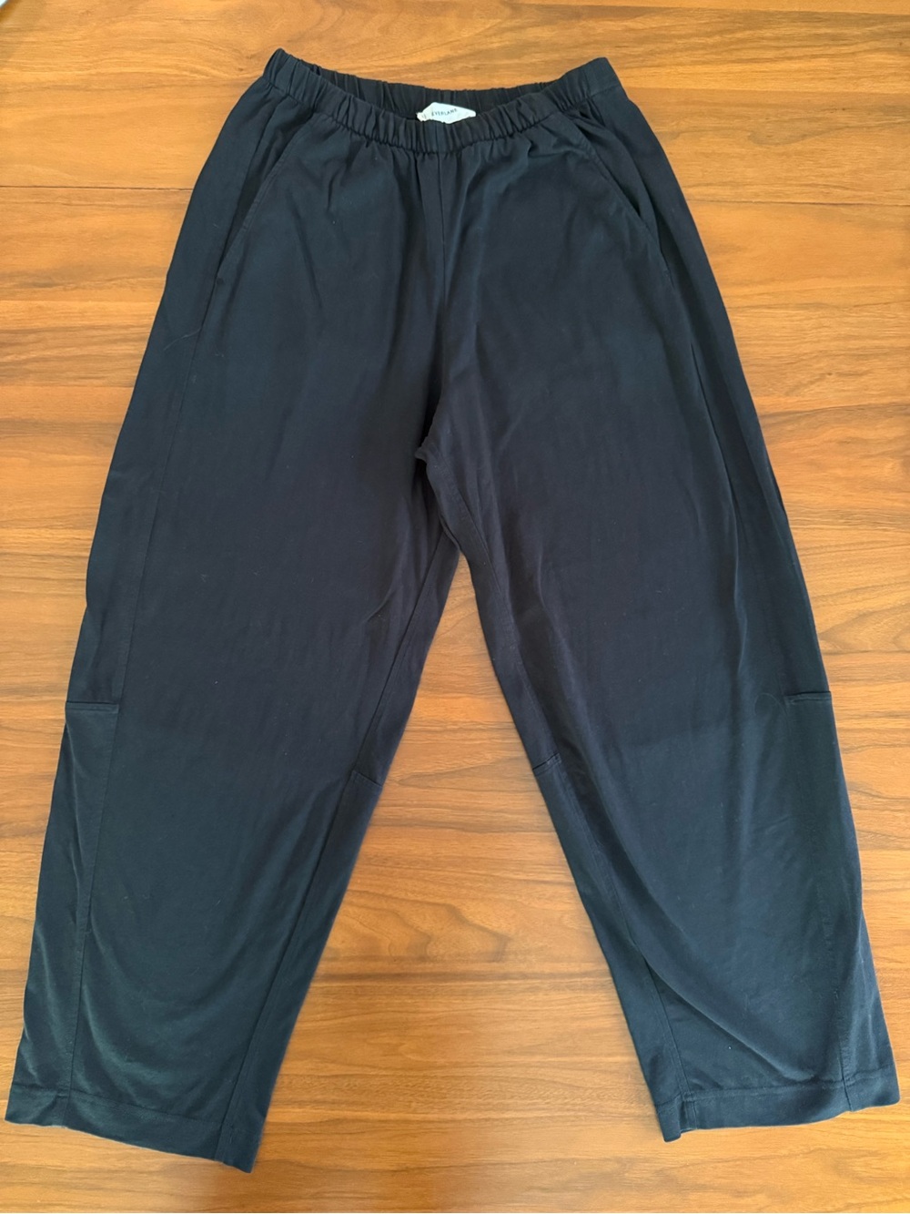 Everlane Black Weekend Track Pant